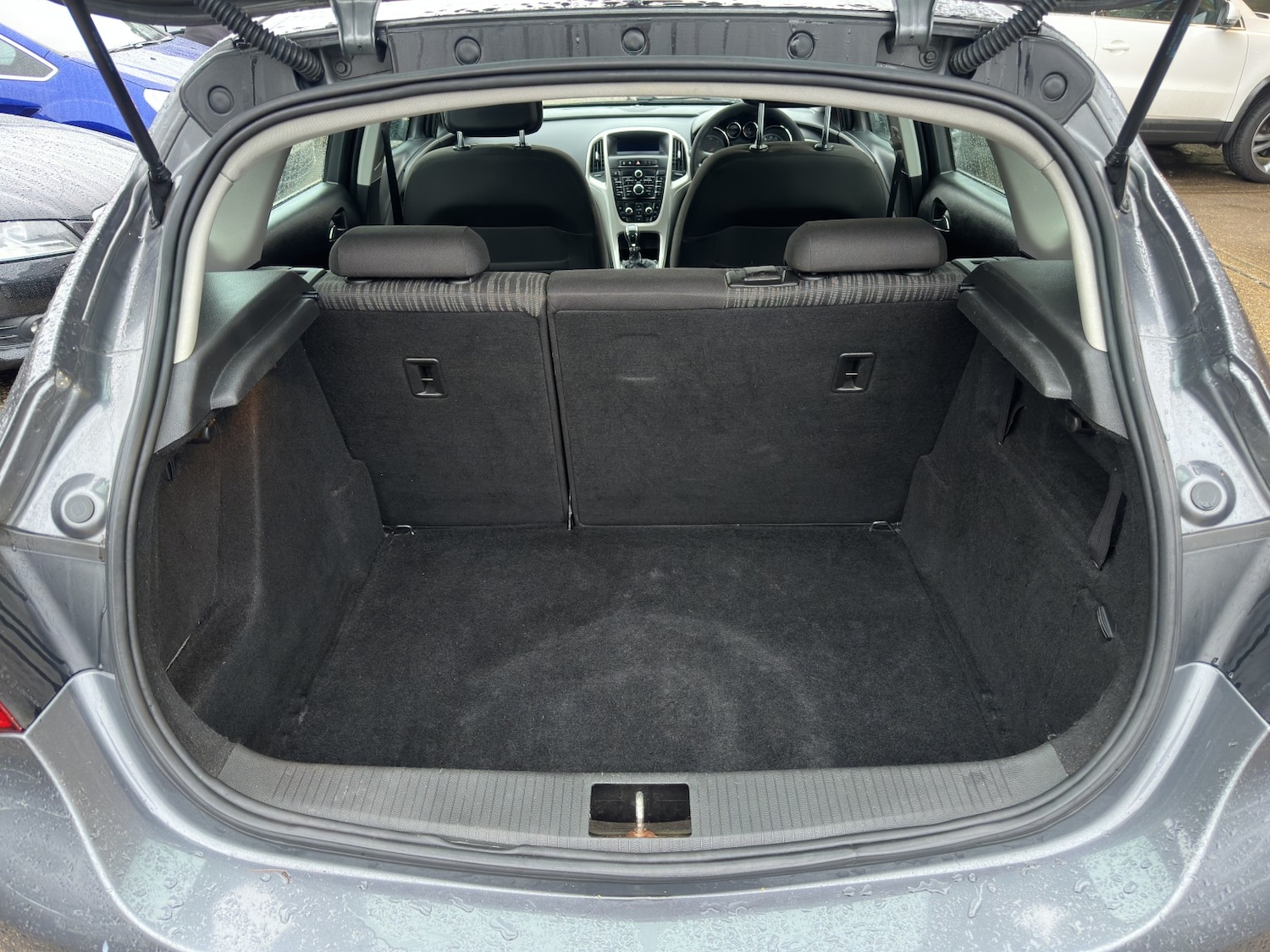 Used Vauxhall Astra 2011 for sale - 77207206: Photo 14