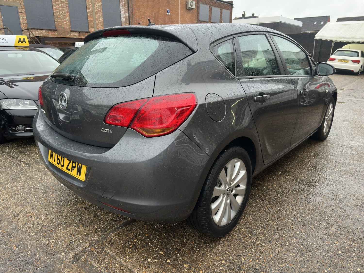 Used Vauxhall Astra 2011 for sale - 77207206: Photo 7