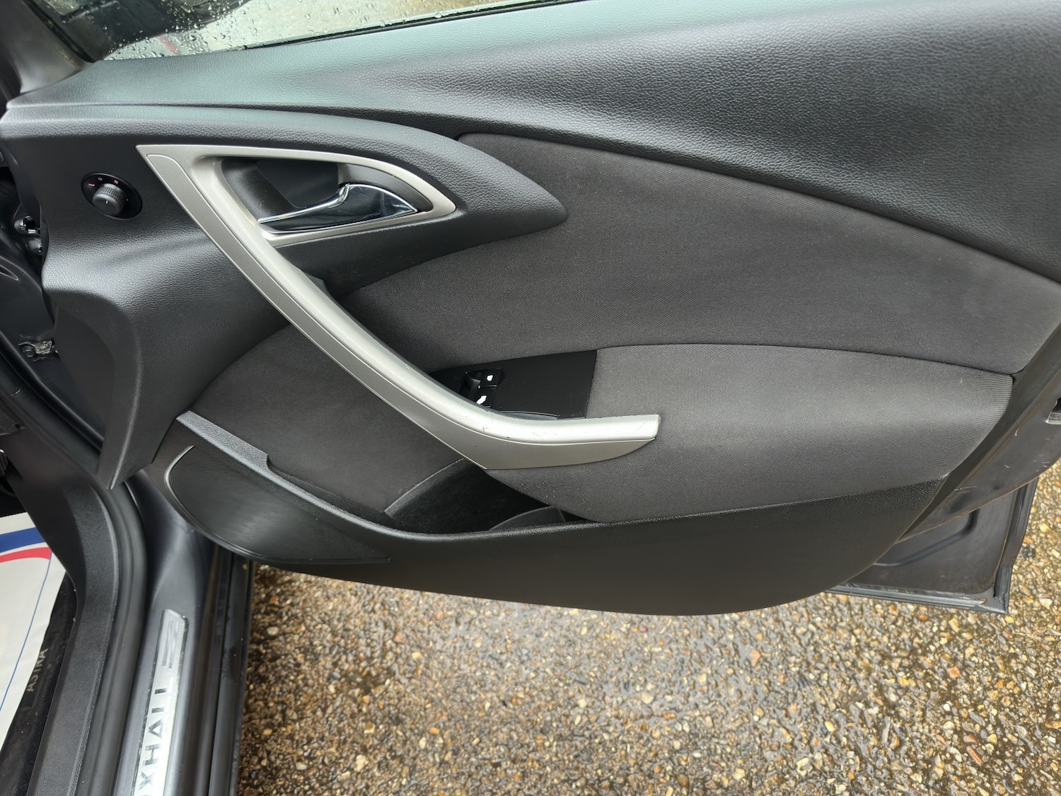 Used Vauxhall Astra 2011 for sale - 77207206: Photo 9