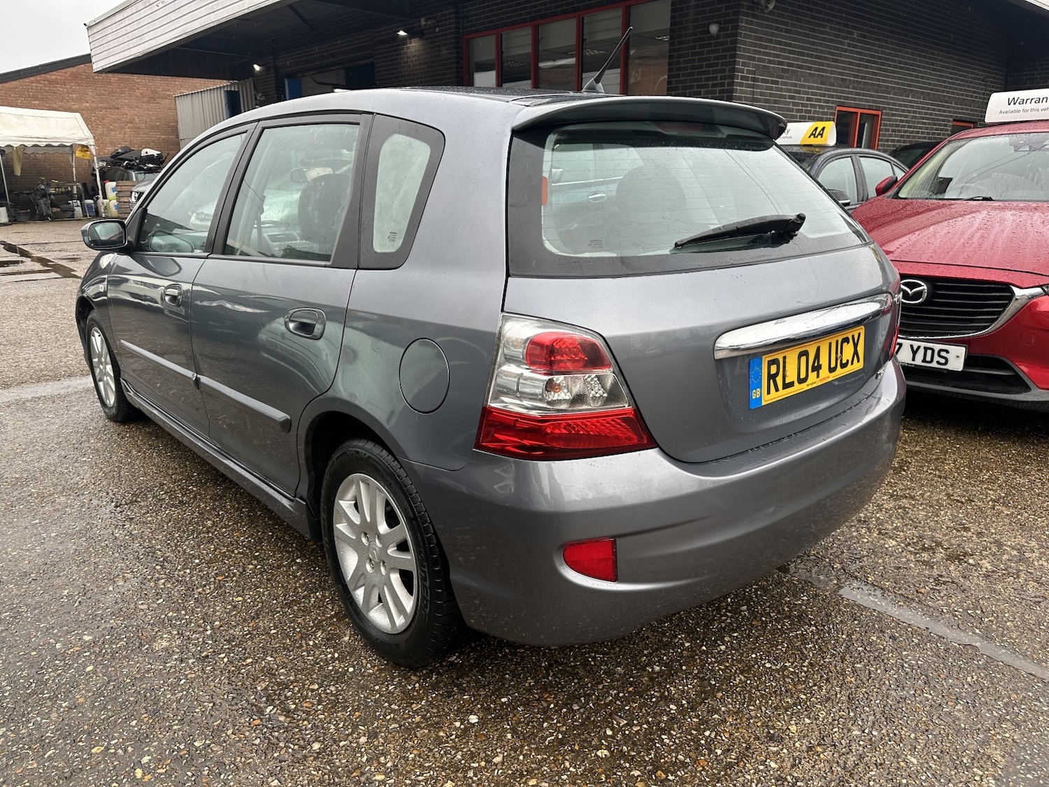 Used Honda Civic 2004 for sale - 77438438: Photo 5