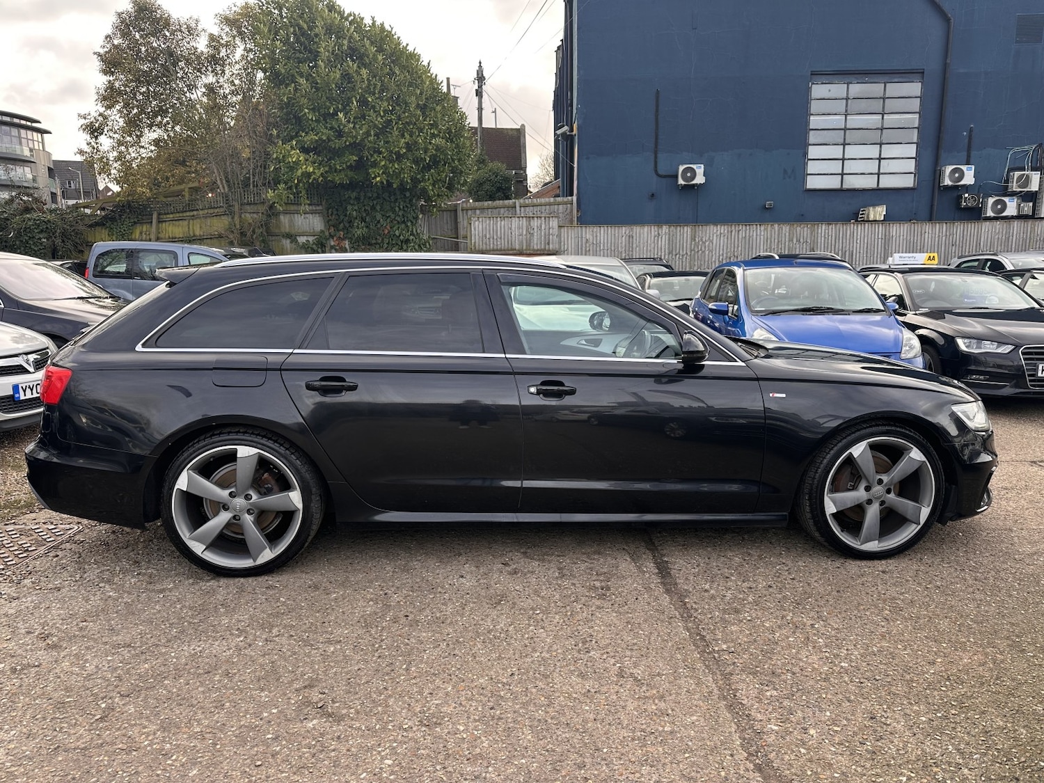Used Audi A6 Avant 2013 for sale - 77536076: Photo 4