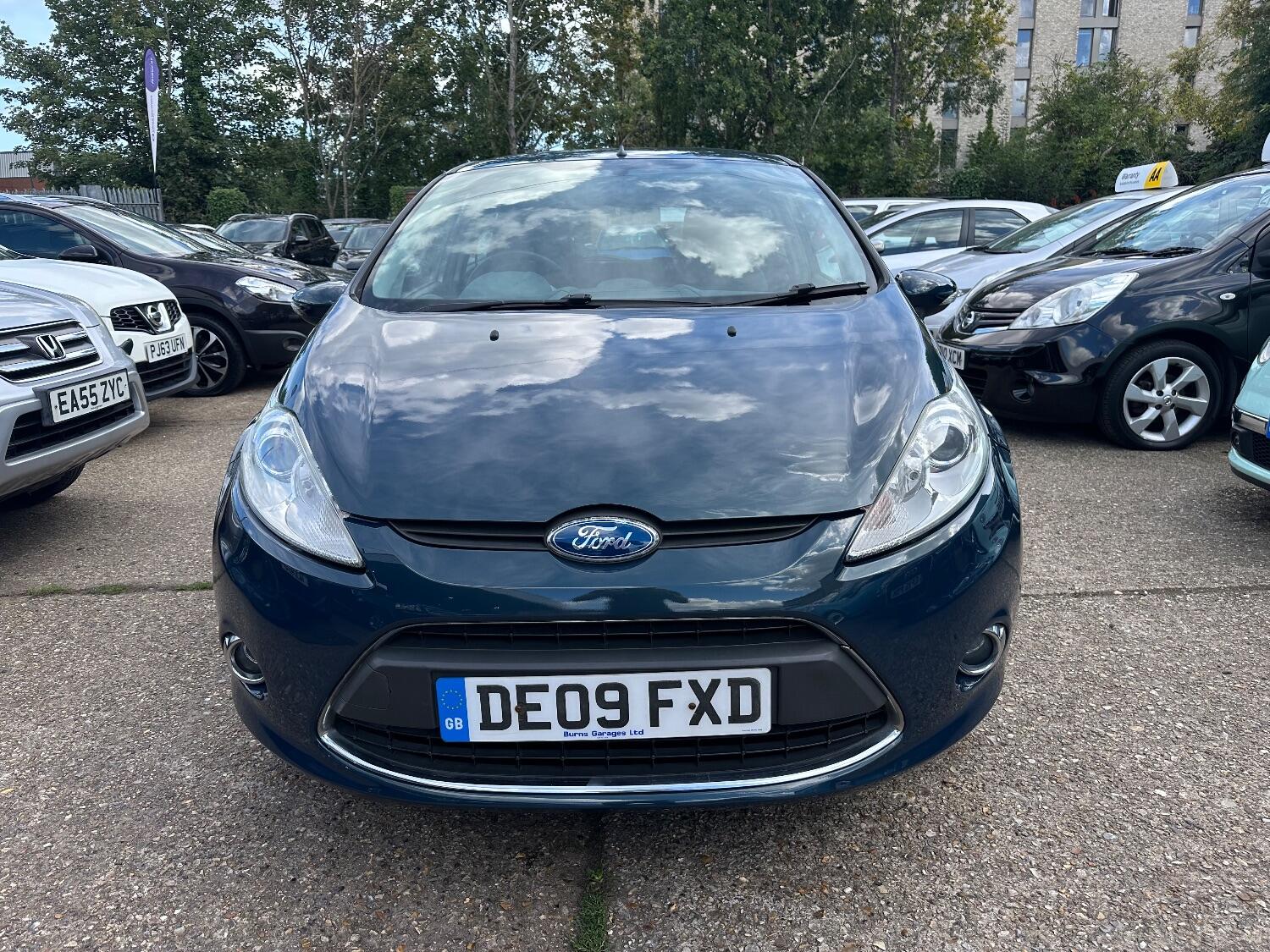 Used Ford Fiesta 2009 for sale - 76769312: Photo 2