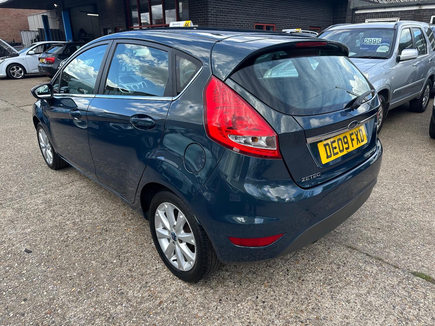 Used Ford Fiesta 2009 for sale - 76769312: Photo 5