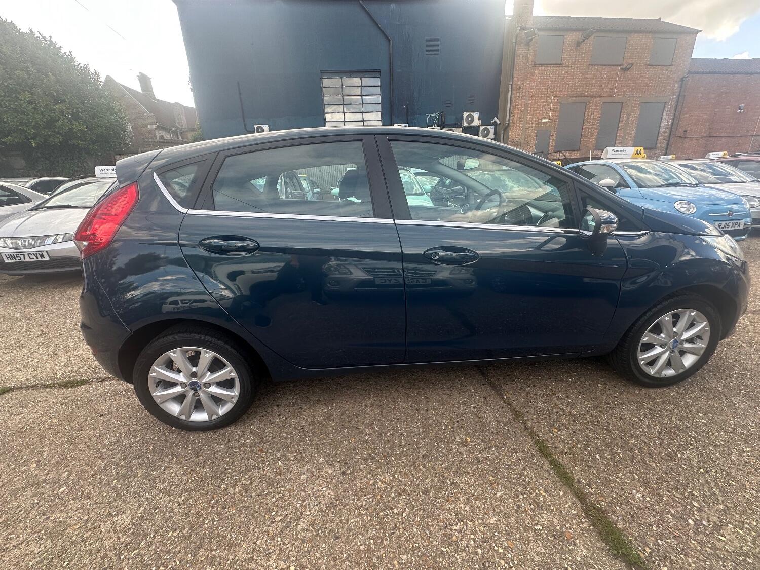 Used Ford Fiesta 2009 for sale - 76769312: Photo 8