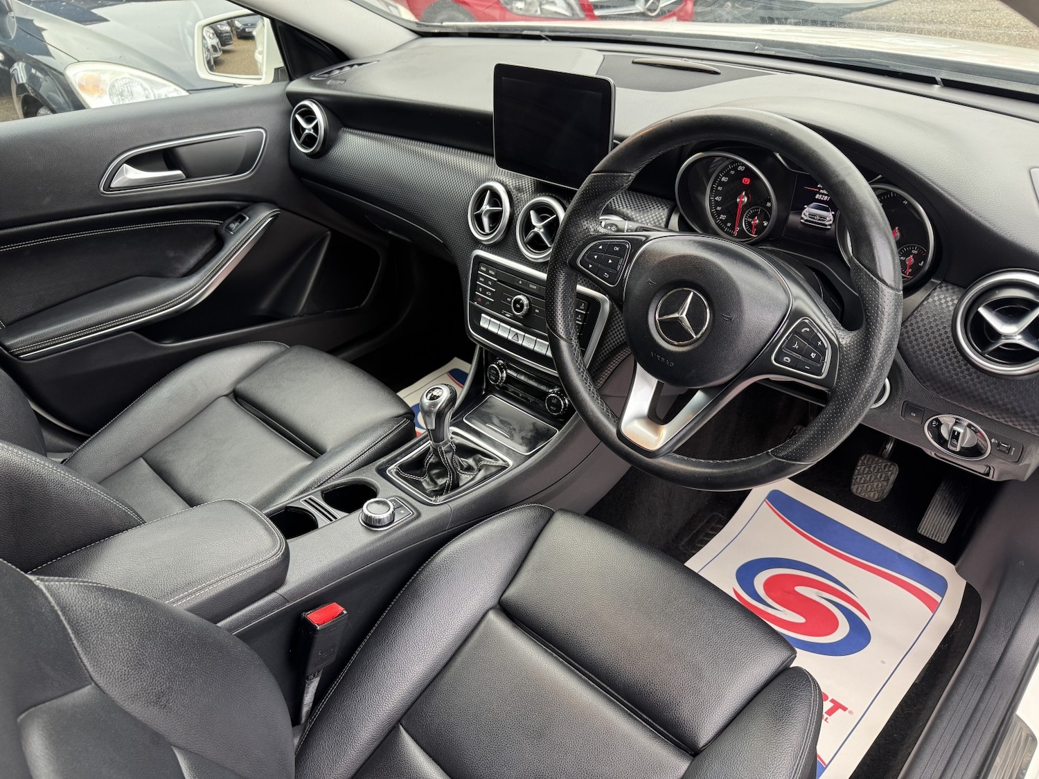 Used Mercedes-Benz A-Class 2016 for sale - 76712689: Photo 11