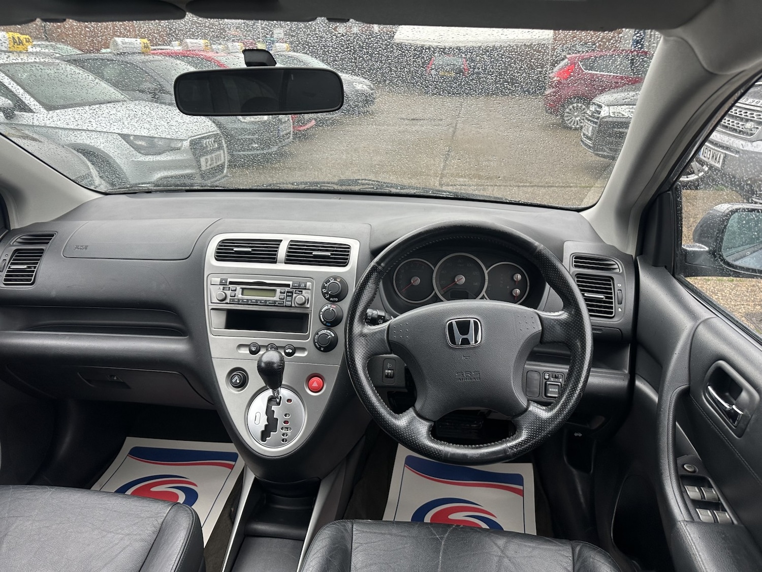 Used Honda Civic 2005 for sale - 76527376: Photo 9