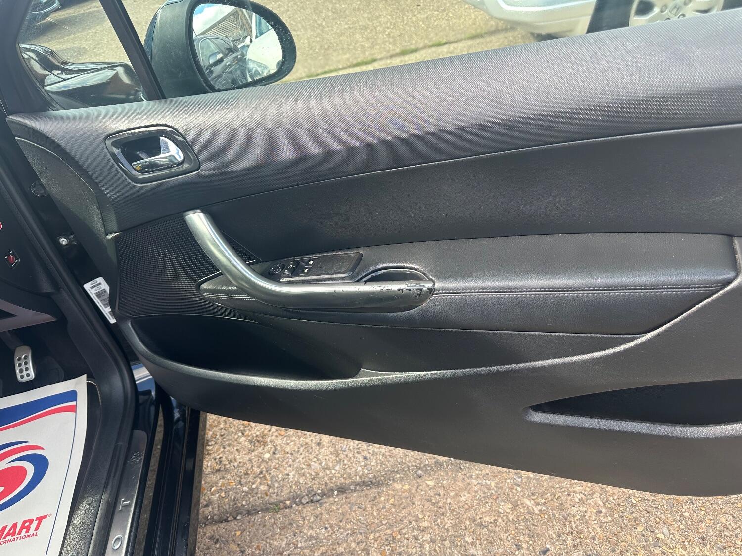 Used Peugeot 308 2010 for sale - 77521945: Photo 9