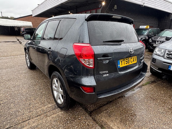 Used Toyota RAV4 2008 for sale - 76164495: Photo 2