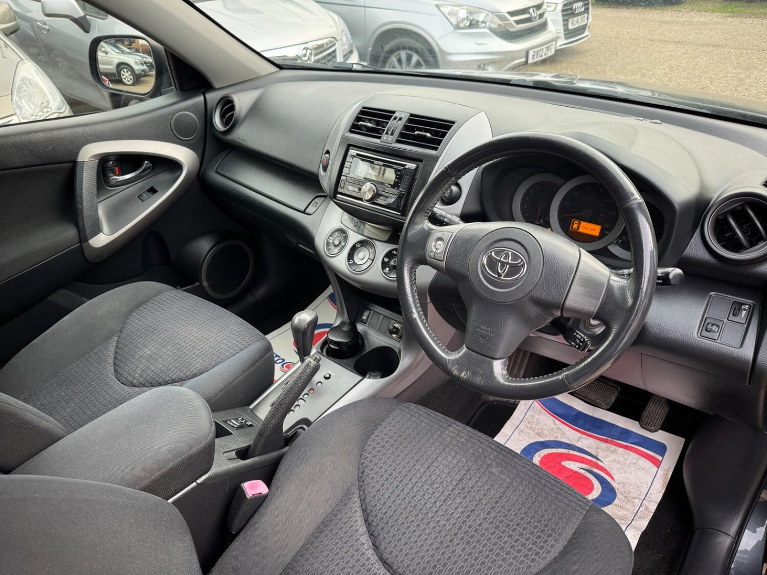 Used Toyota RAV4 2008 for sale - 76164495: Photo 9