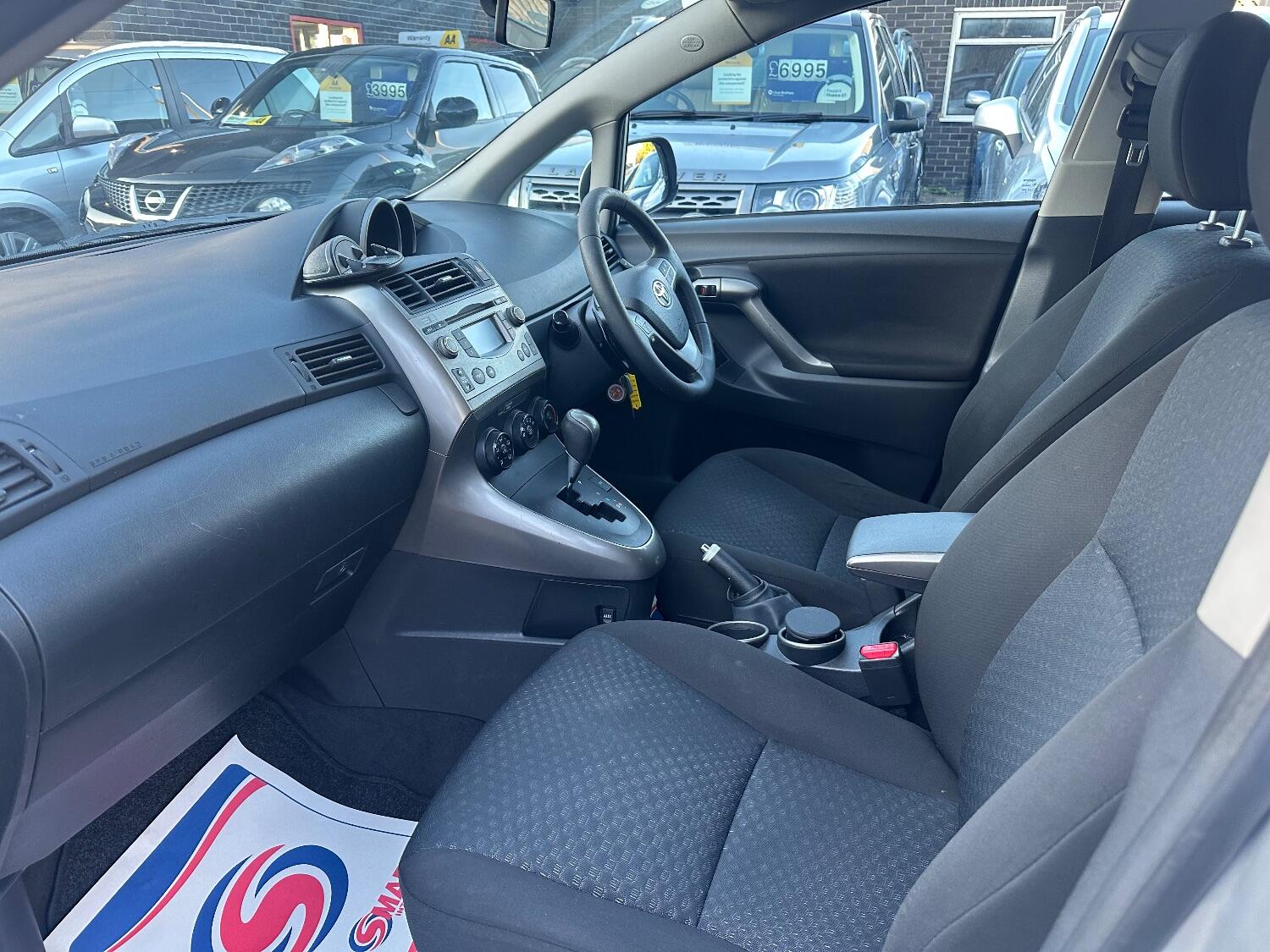 Used Toyota Verso 2009 for sale - 76170434: Photo 12