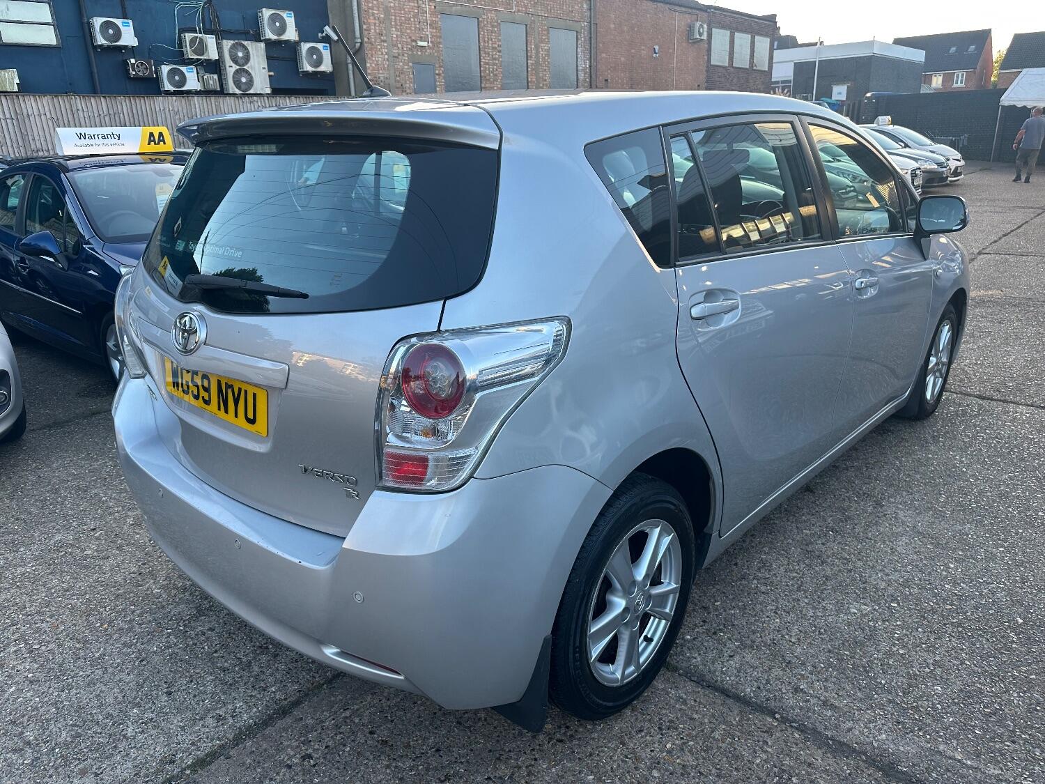 Used Toyota Verso 2009 for sale - 76170434: Photo 7