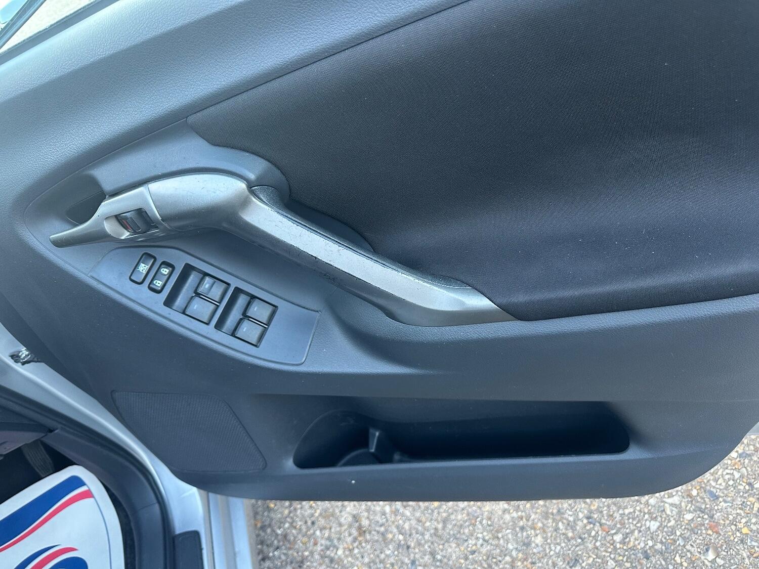 Used Toyota Verso 2009 for sale - 76170434: Photo 9