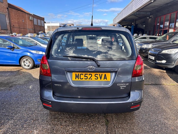 Used Toyota Corolla Verso 2002 for sale - 76030800: Photo 6