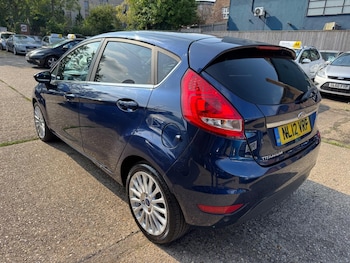 Used Ford Fiesta 2012 for sale - 75223177: Photo