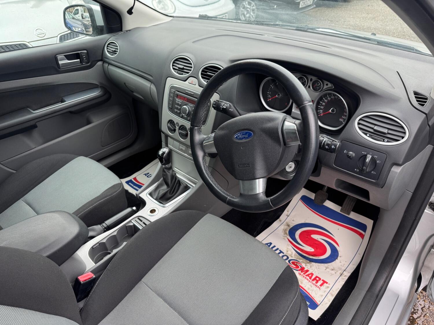 Used Ford Focus 2010 for sale - 76794317: Photo 9