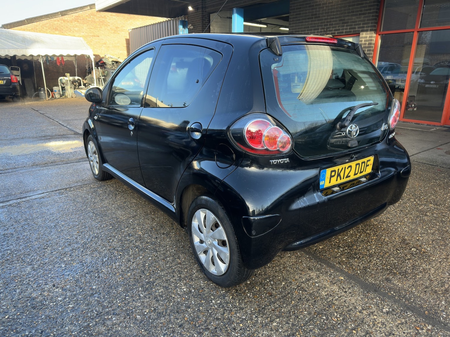 Used Toyota AYGO 2012 for sale - 77241923: Photo 5