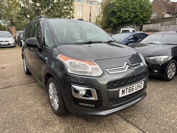 Used Citroen C3 Picasso 2016 for sale - 79696986: Photo