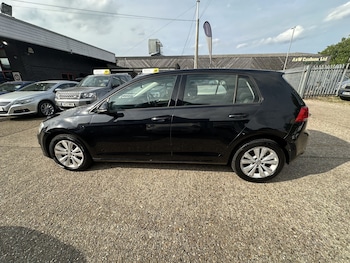 Used Volkswagen Golf 2014 for sale - 79073585: Photo