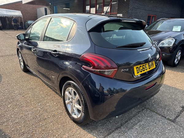 Used Peugeot 208 2016 for sale - 74858948: Photo 2
