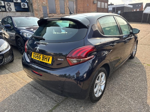 Used Peugeot 208 2016 for sale - 74858948: Photo 7