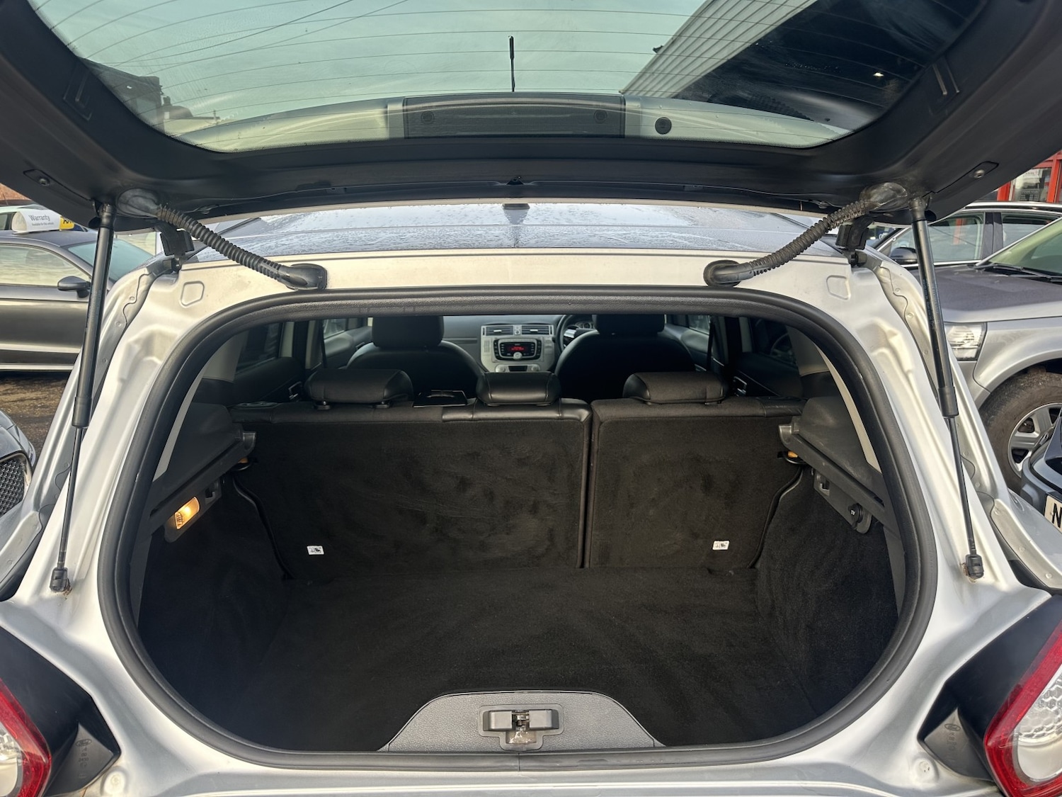 Used Ford Kuga 2011 for sale - 76559904: Photo 10