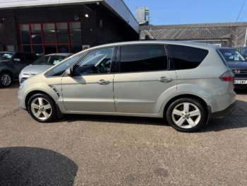 Used Ford S-Max 2010 for sale - 74938053: Photo