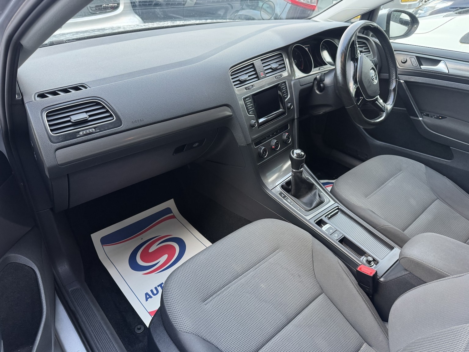 Used Volkswagen Golf 2013 for sale - 77264378: Photo 10