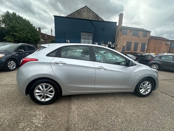 Used Hyundai i30 2013 for sale - 75691880: Photo 8