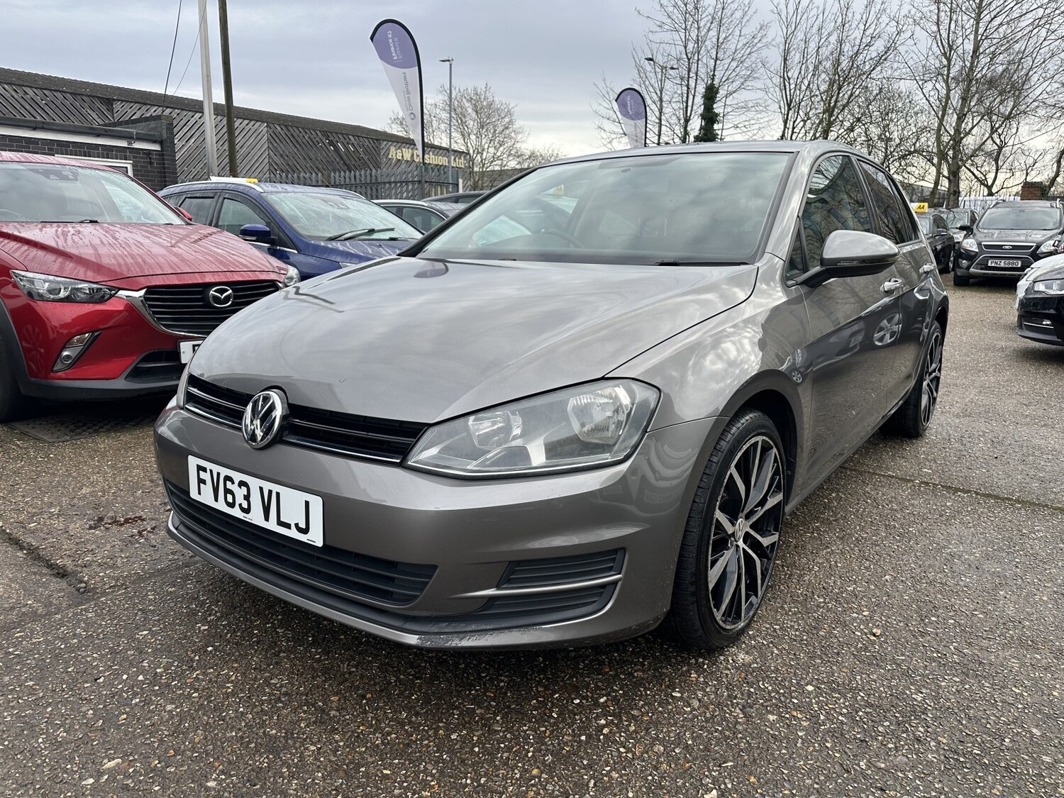 Used Volkswagen Golf 2013 for sale - 77610093: Photo 3