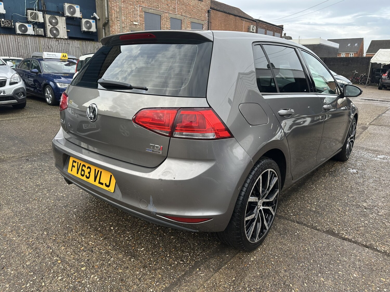 Used Volkswagen Golf 2013 for sale - 77610093: Photo 7