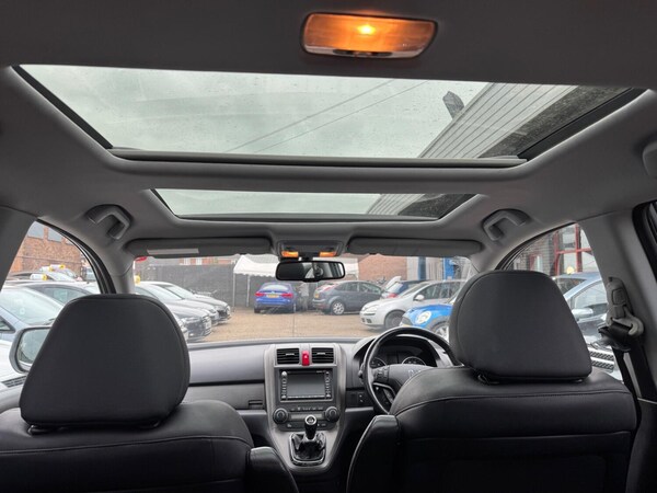 Used Honda CR-V 2010 for sale - 76262999: Photo 13