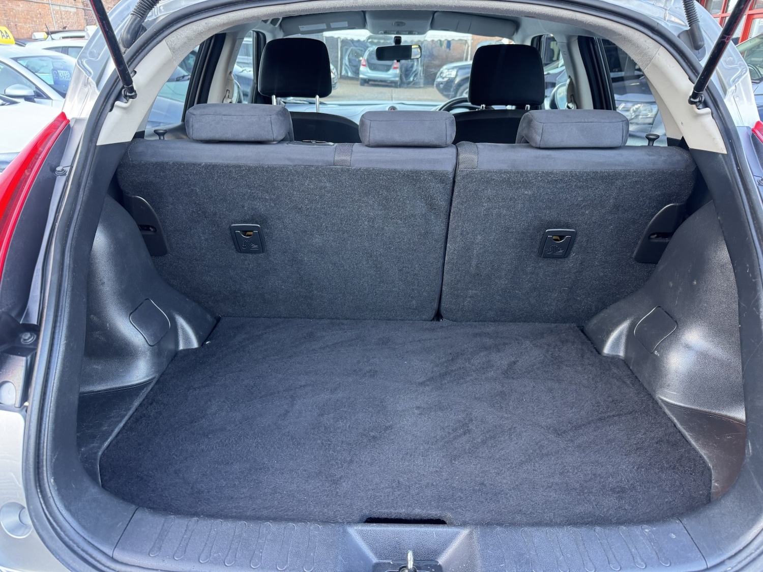 Used Nissan Juke 2014 for sale - 76863917: Photo 13