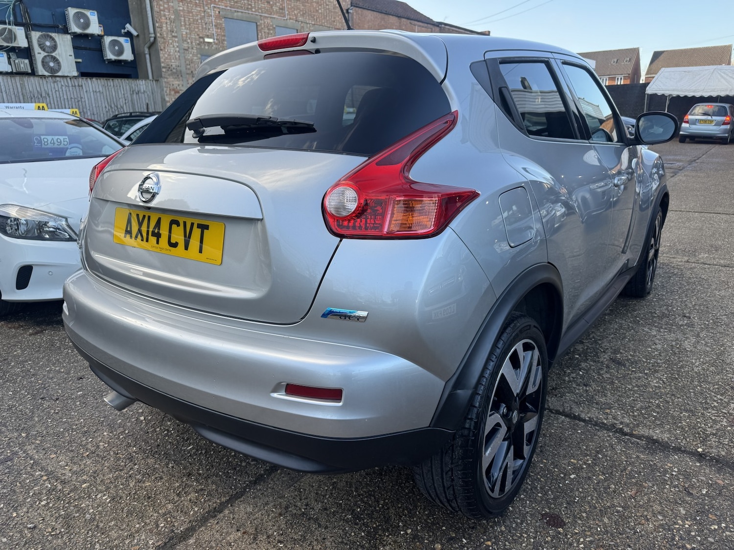 Used Nissan Juke 2014 for sale - 76863917: Photo 7