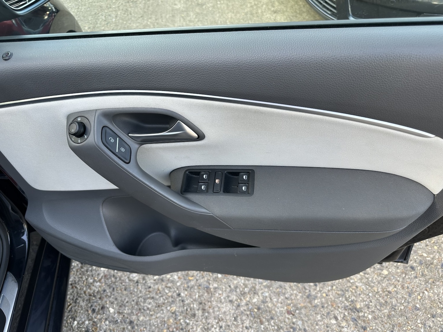 Used Volkswagen Polo 2015 for sale - 77508625: Photo 9