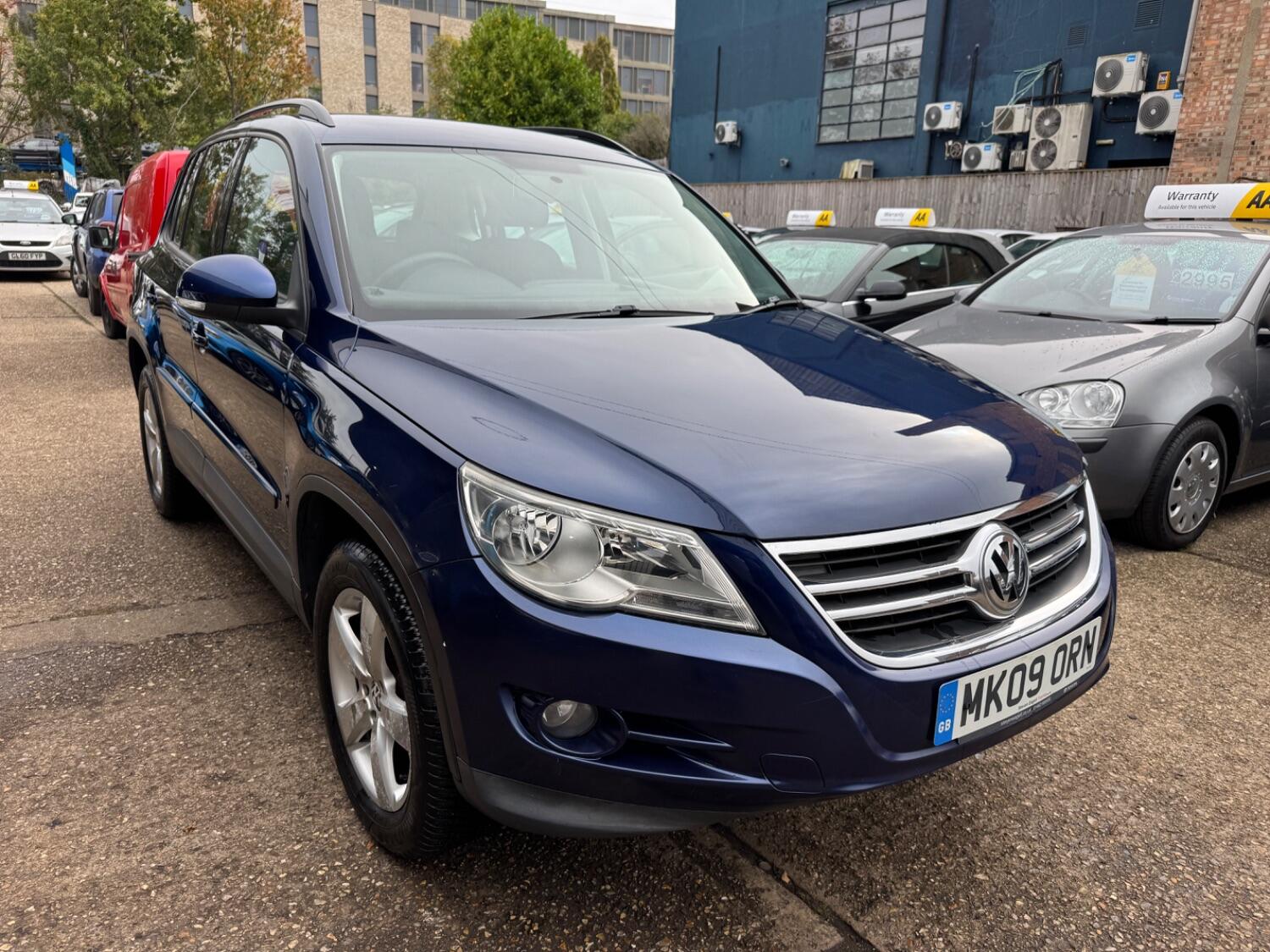 Used Volkswagen Tiguan 2009 for sale - 76237164: Photo 1