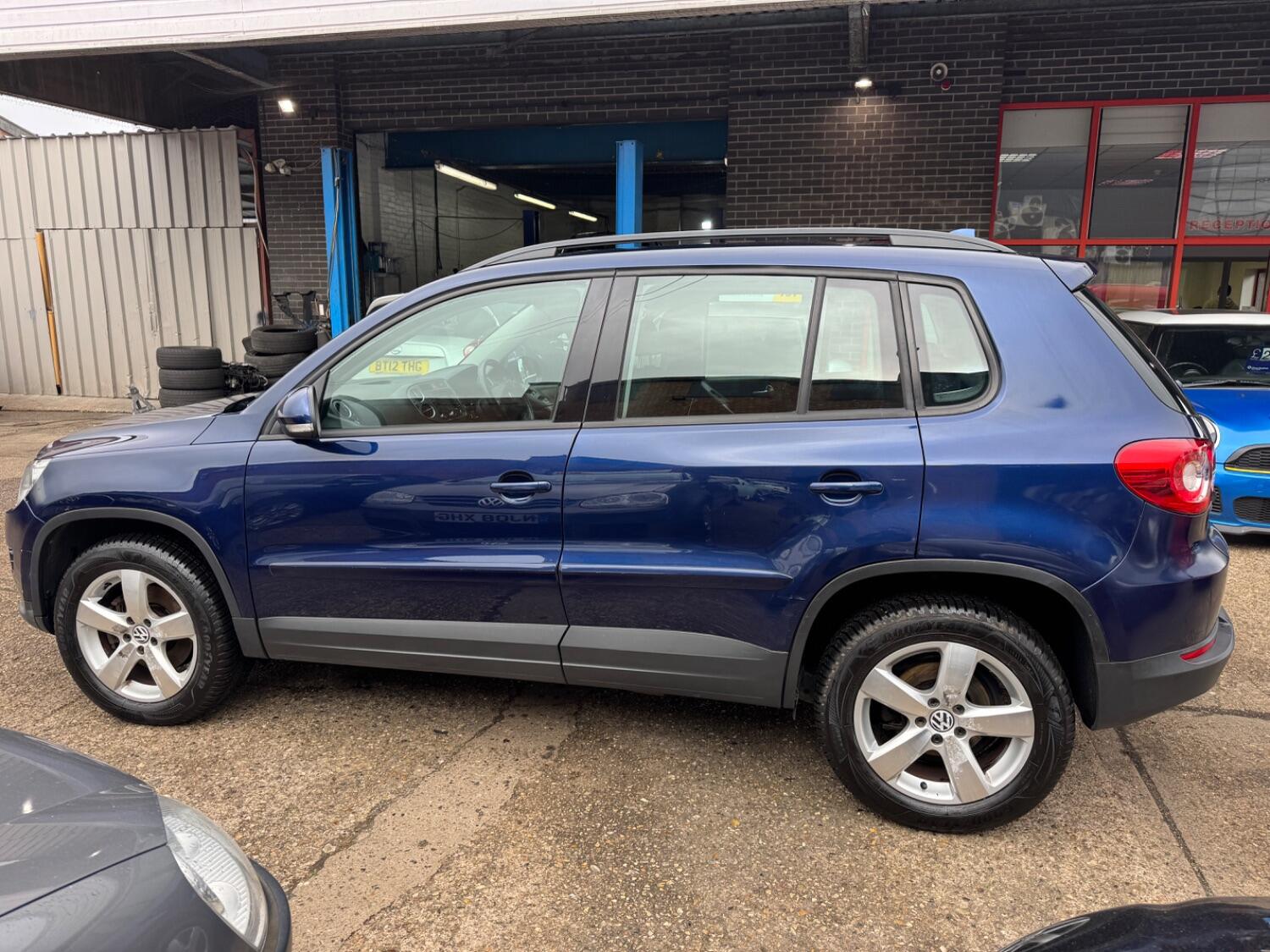 Used Volkswagen Tiguan 2009 for sale - 76237164: Photo 3