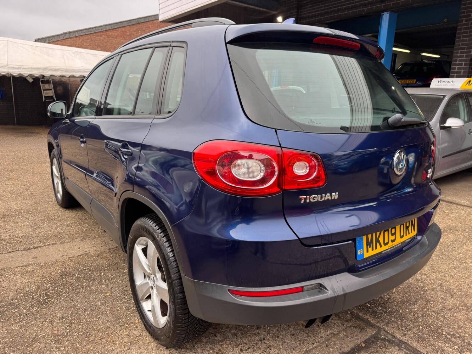 Used Volkswagen Tiguan 2009 for sale - 76237164: Photo 7