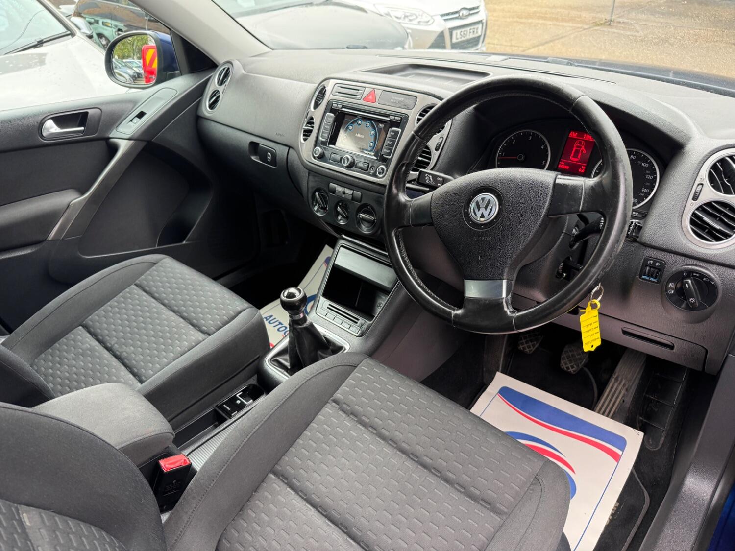 Used Volkswagen Tiguan 2009 for sale - 76237164: Photo 9