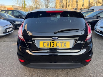 Used Ford Fiesta 2013 for sale - 74308030: Photo
