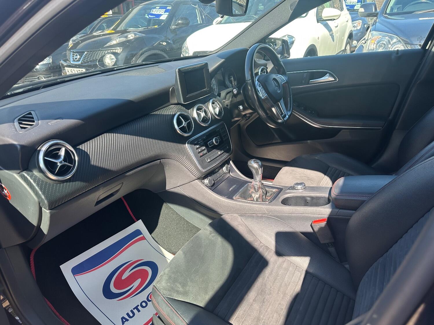 Used Mercedes-Benz A-Class 2015 for sale - 75975587: Photo 12