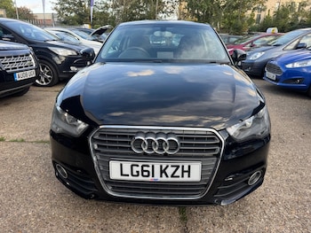 Used Audi A1 2011 for sale - 76041102: Photo 2