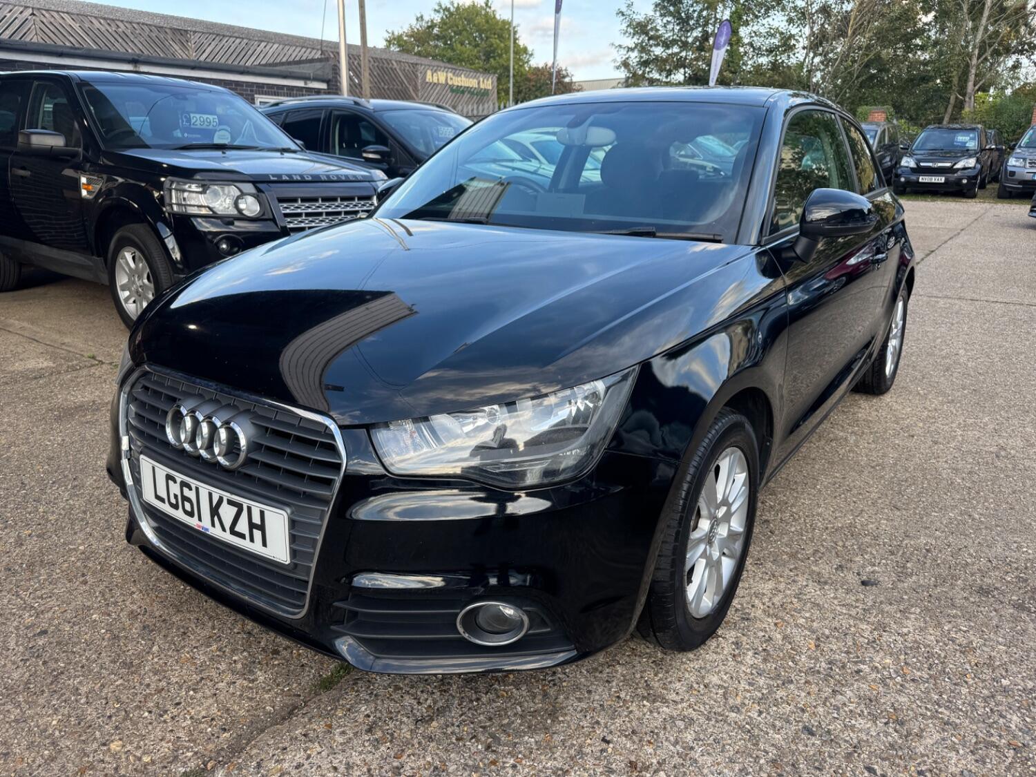 Used Audi A1 2011 for sale - 76041102: Photo 4