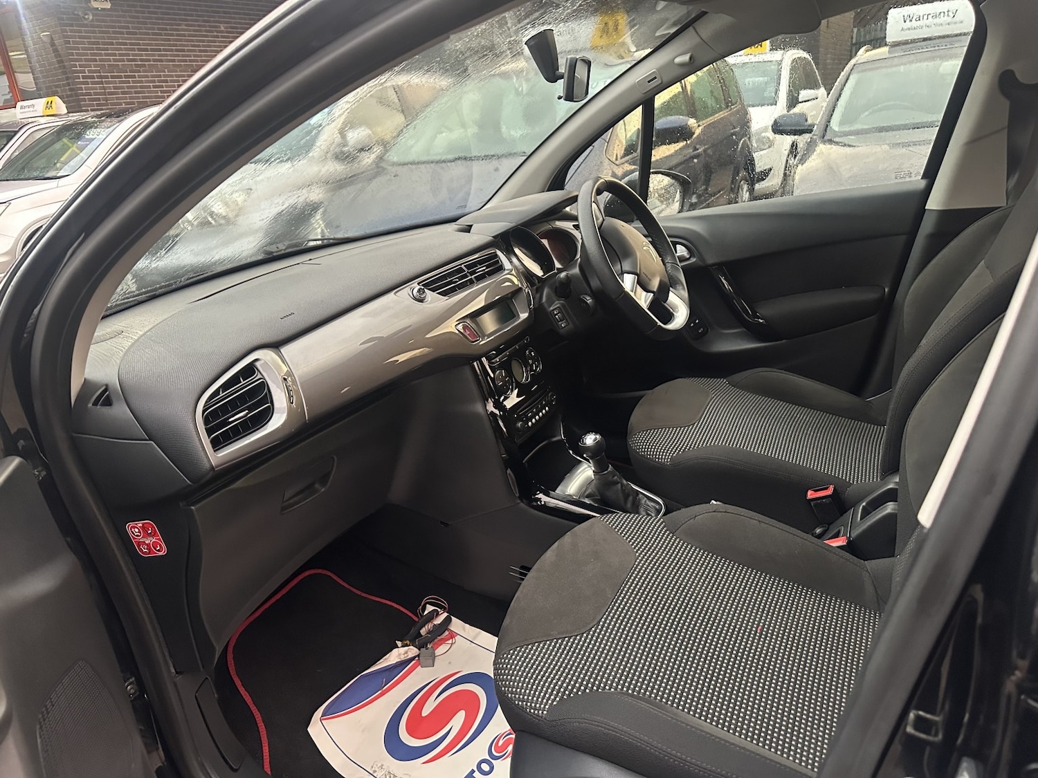 Used Citroen C3 2013 for sale - 76560005: Photo 12