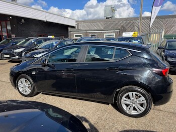 Used Vauxhall Astra 2017 for sale - 76769530: Photo