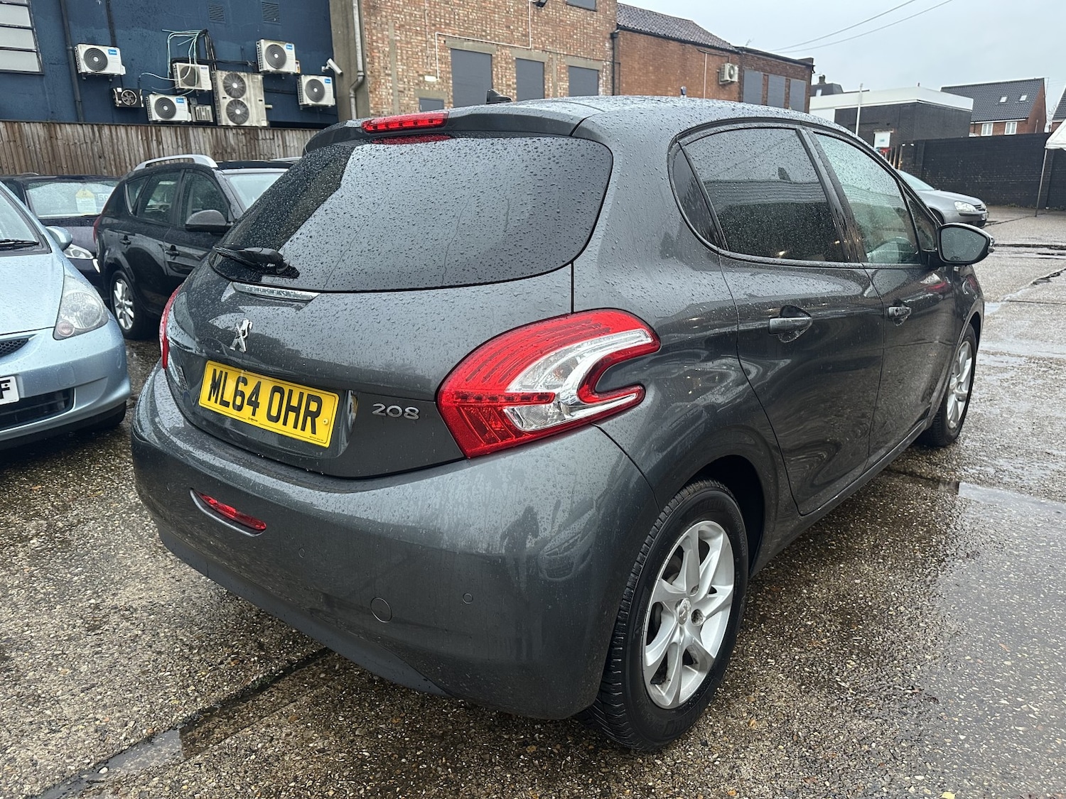 Used Peugeot 208 2014 for sale - 76666147: Photo 7