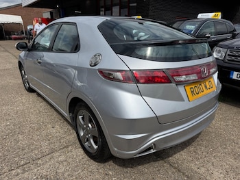 Used Honda Civic 2010 for sale - 75213100: Photo