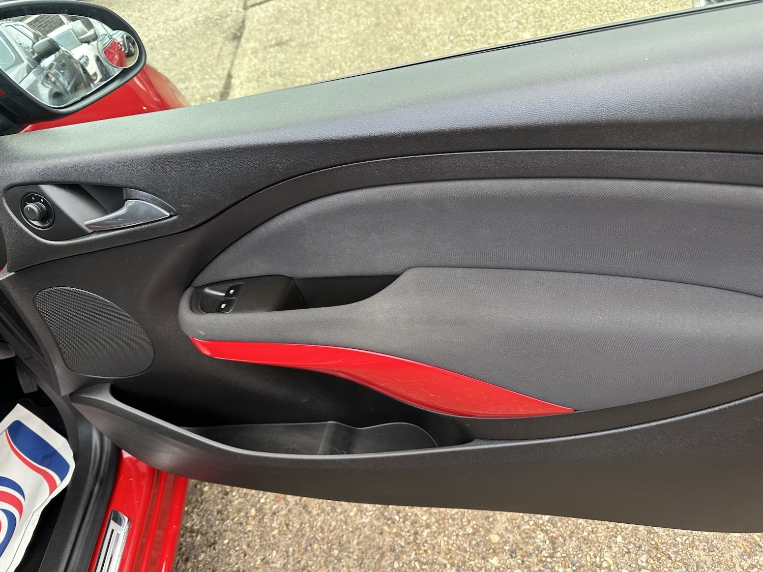 Used Vauxhall ADAM 2014 for sale - 76358142: Photo 9