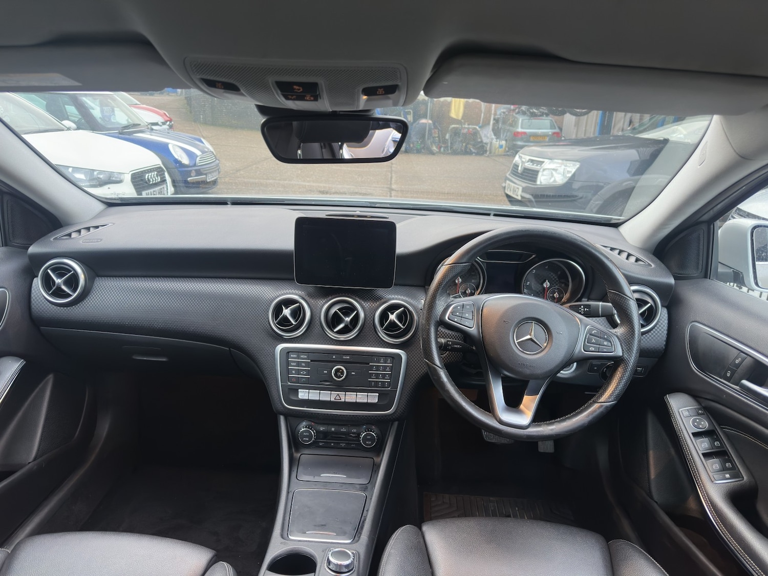 Used Mercedes-Benz A-Class 2017 for sale - 77357335: Photo 11