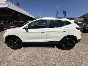 Used Nissan Qashqai 2016 for sale - 79277631: Photo