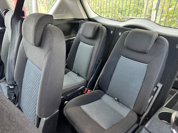 Used Ford S-Max 2010 for sale - 72630127: Photo 18